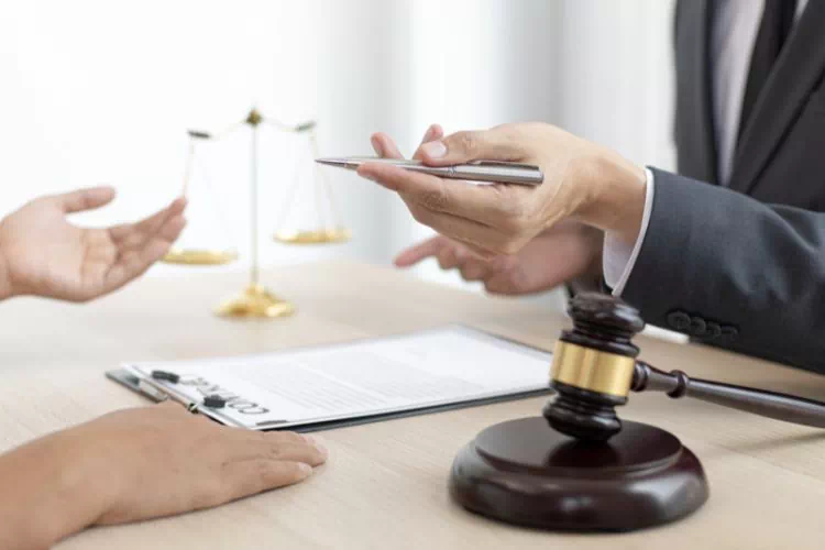 Contestation de décision dont l'OQTF​